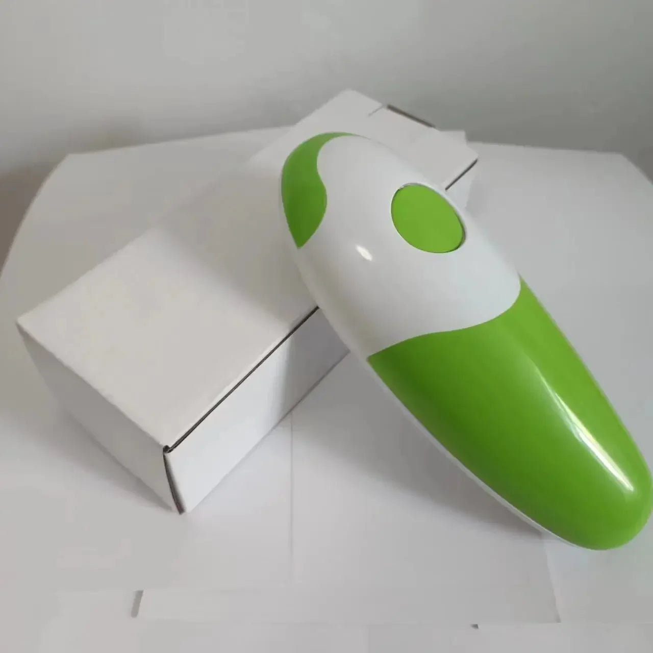 One-Touch Safety Can Opener